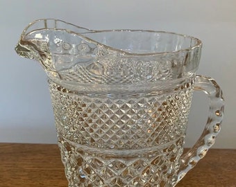 Brocca Wexford Crystal da 64 once vintage in condizioni eccellenti con ancoraggio
