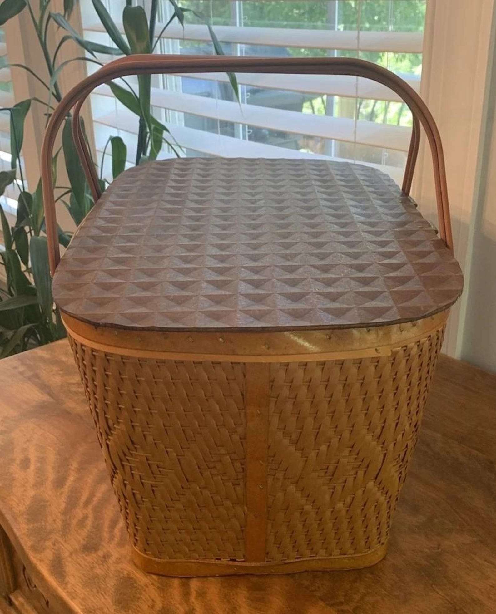 Vintage REDMAN MCM Picnic Basket Woven Wood With Metal Handle USA 18" X ...