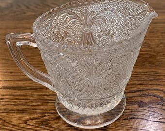 Jarra de crema de vidrio sándwich transparente Duncan Miller, modelo n.° 41, pequeña.