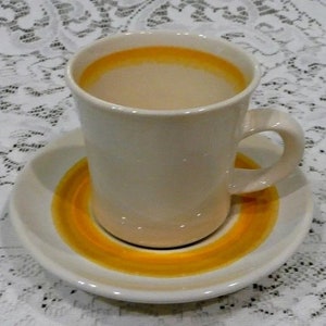 Set of 4 Franciscan Earthenware Sundance Cup and Saucer Yellow Gold Vintage