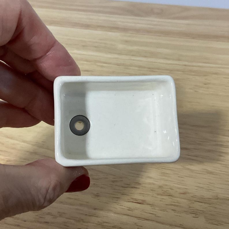 Miniature White Ceramic Farmhouse Sink, 1:12 Scale image 1
