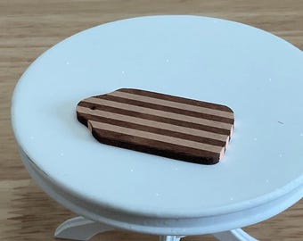 Miniature Light and Dark Stripe Wood Cutting Board, 1:12 Scale