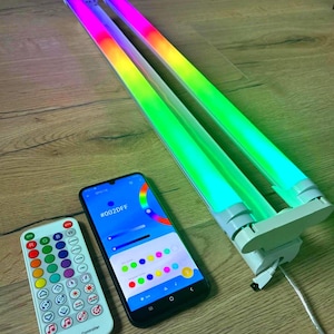 Smarte RGB Doppelröhrenlampe 60 cm, App und ferngesteuertes LED-Licht, Musik-Synchronisations-Wandleuchte, Dekoration für Spielzimmer, moderne Stimmungslampe