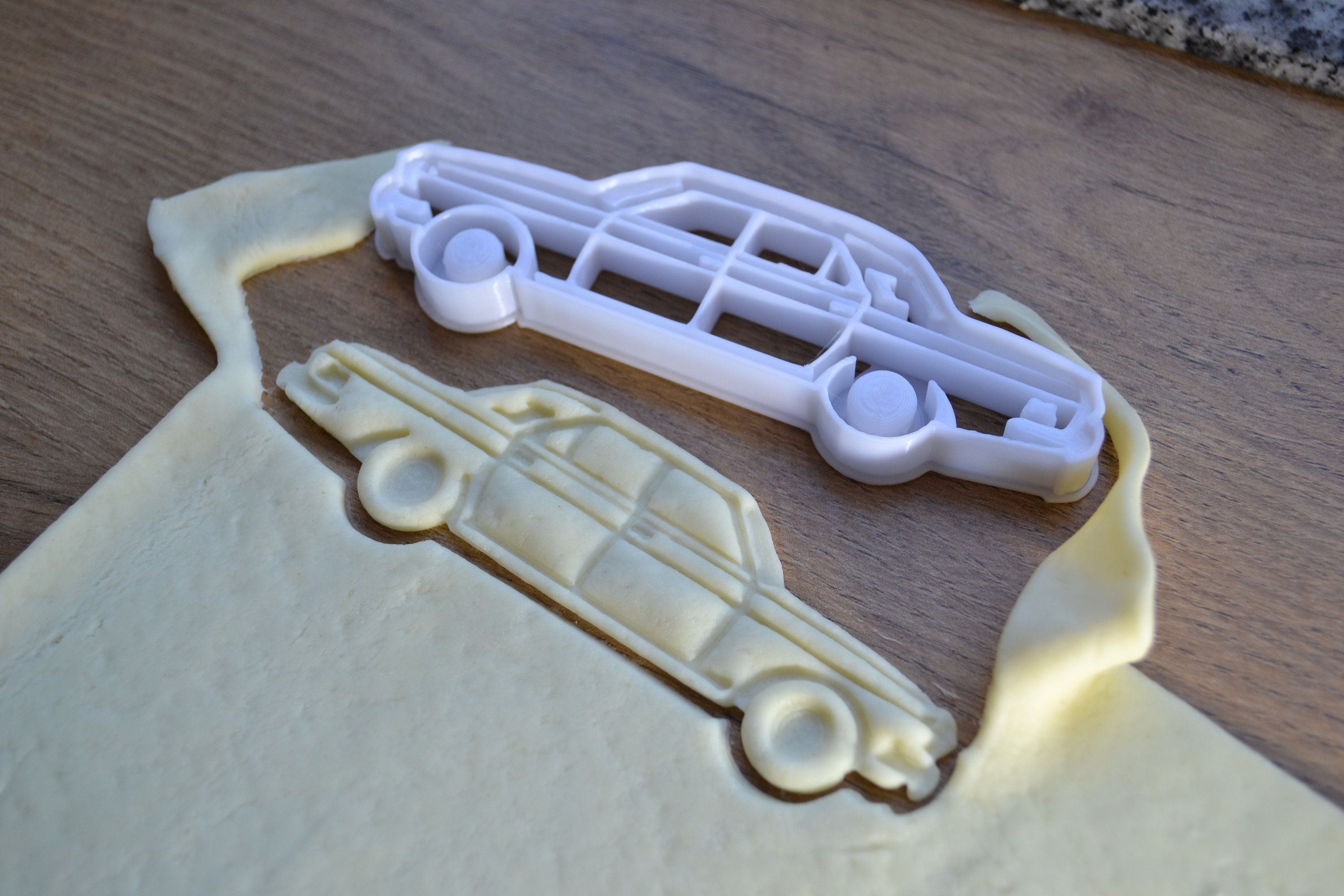 Volga gaz 24 - Etsy 日本