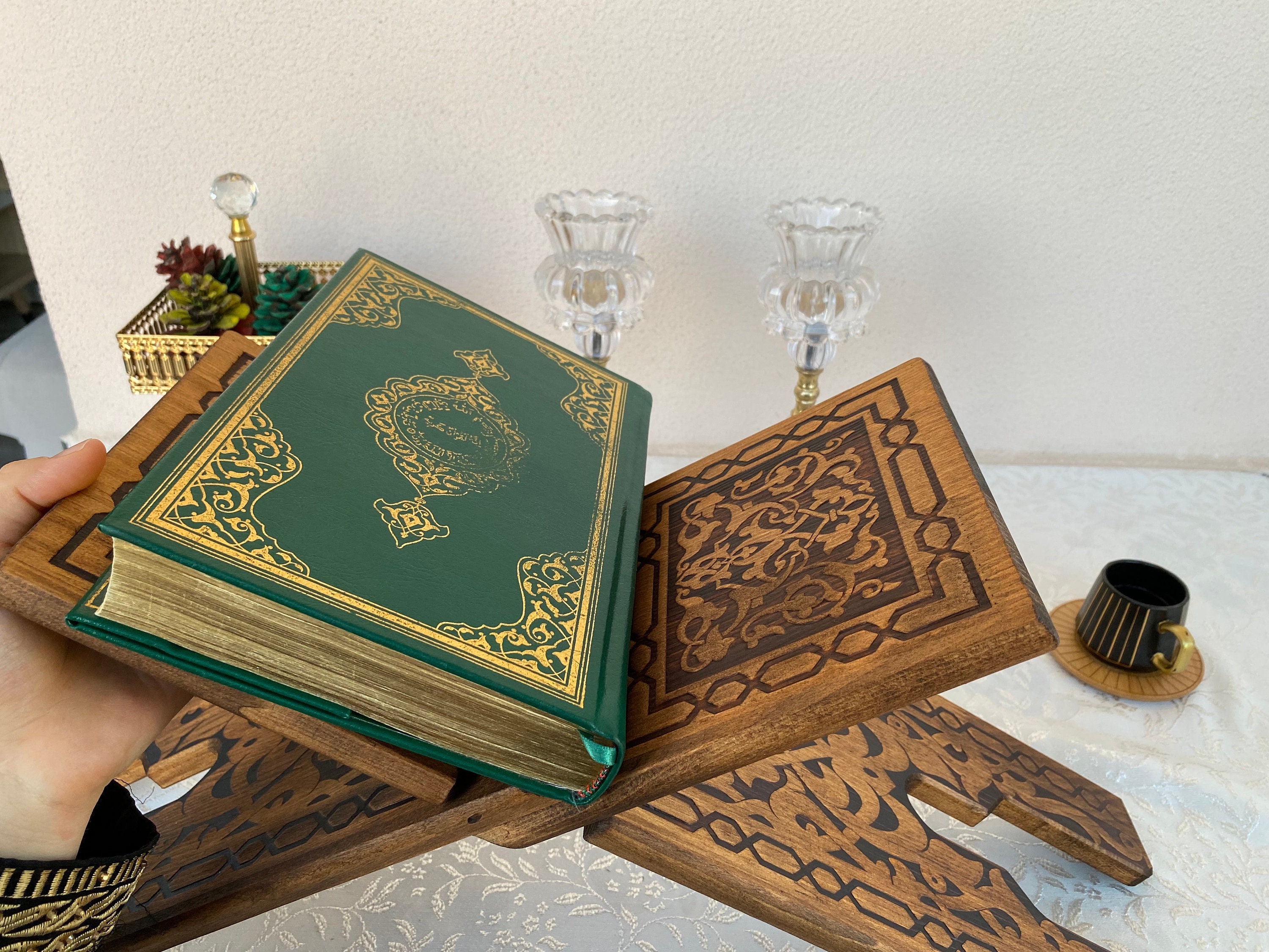 Katutude Supporto Per Libri In Legno Pieghevole - Fermalibri Intagliato Floreale Per Corano, Libri Sacri, Riviste - Decorazione Islamica Per Ramadan E Eid, 29x19x14 Cm