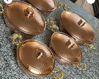 Juego de utensilios de cocina de cobre grueso hecho a mano con asas de latón, sartén de cobre de doble asa con tapa, sartén para servir, regalo de San Valentín y Ramadán.