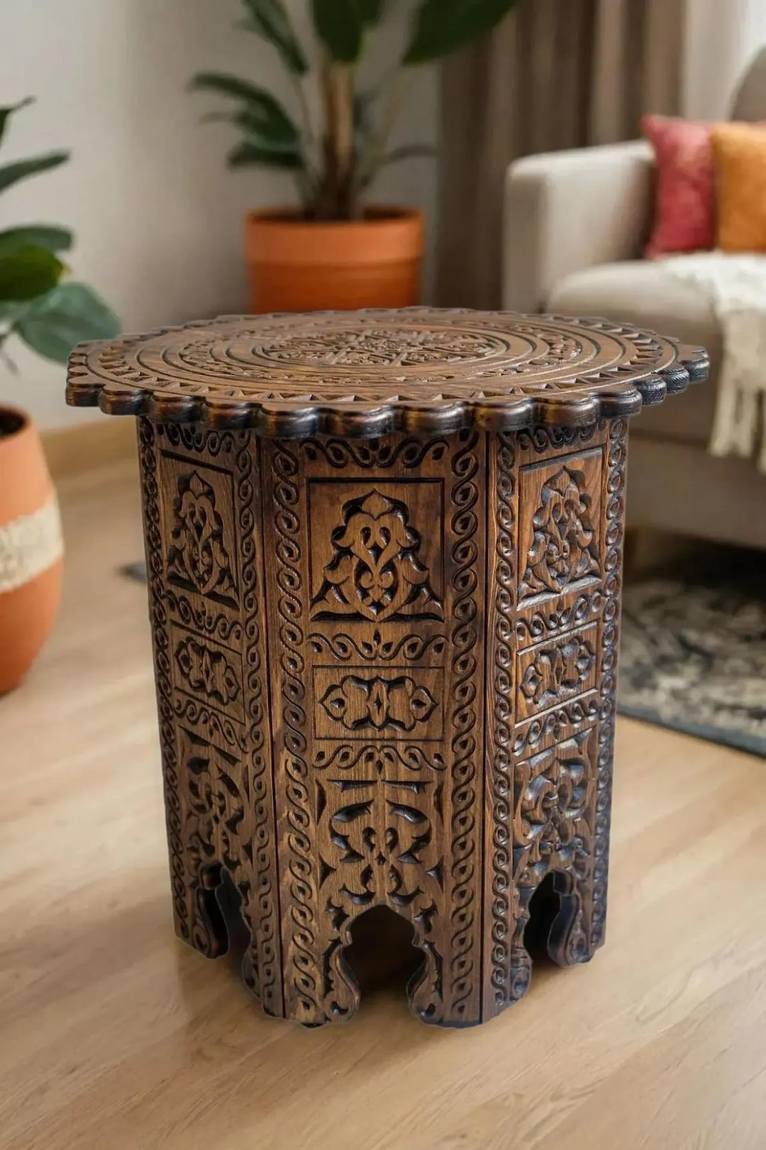 美品 ヴィンテージ 東インド 木彫り 折り畳み サイドテーブル 美品 ヴィンテージ 東インド 木彫り 折り畳み サイドテーブル