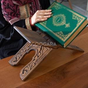 Geschnitzter faltbarer Koran- und Bibelständer, verstellbarer natürlicher Buchleseständer aus Holz, Muttertagsgeschenk, Weihnachtsgeschenke, Islamische Geschenke