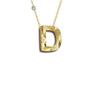 Collar con la letra D en oro de 14 k y diamantes de diseño italiano