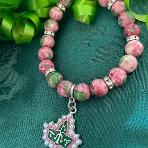 Bonita pulsera con dijes