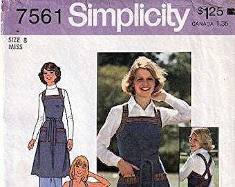 Vintage Simplicity 7561 "Misses Back-Wrap Dress Or Jumper" A "How To Sew" Pattern "Tips On Topstitching" Size 8, 10, 12, 14 And 16 New Uncut