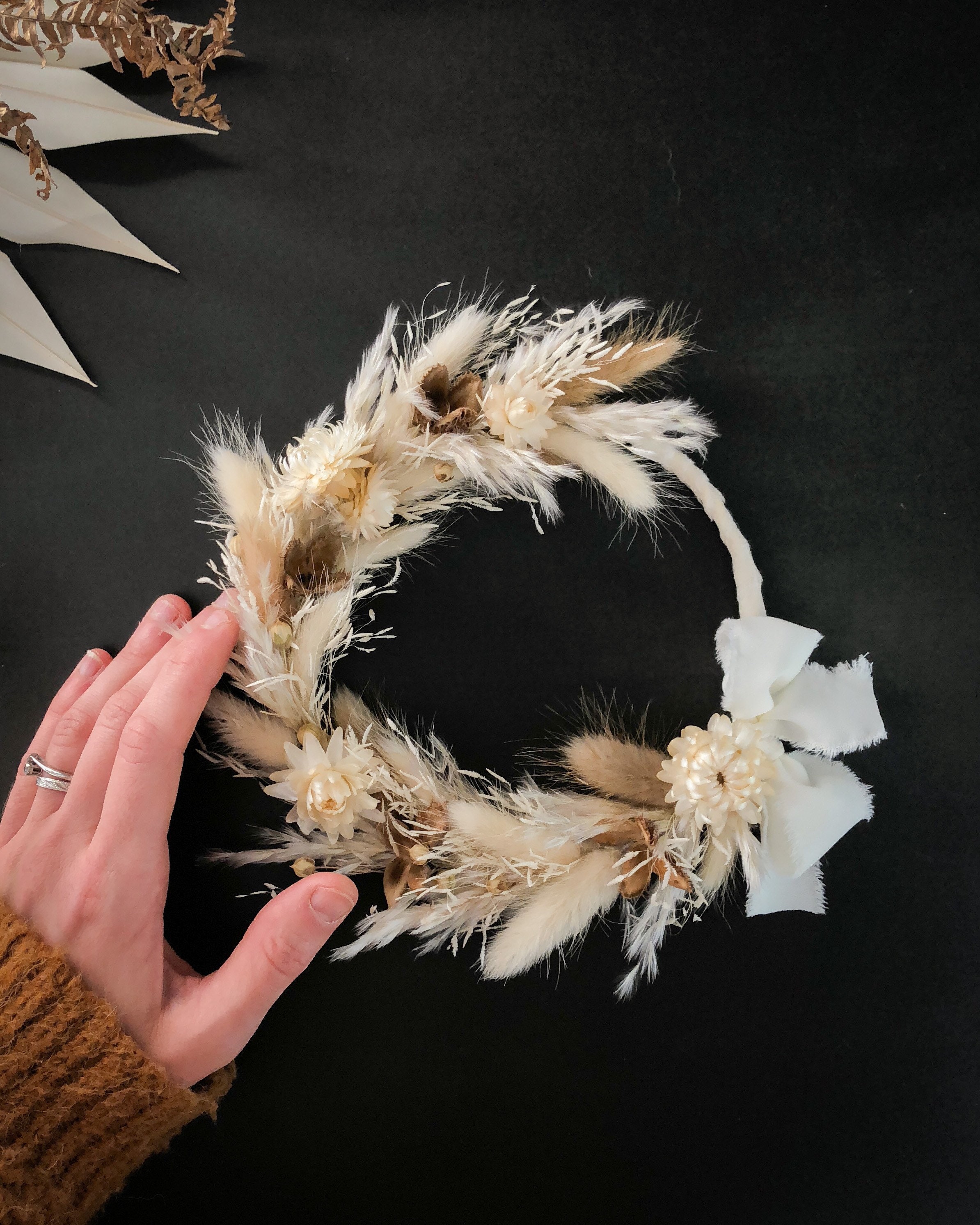 Demi Couronne Murale de Fleurs Séchées Couleur Naturelle , Décoration Bohème et Vintage, avec Herbe 