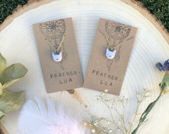 Glitter White Kitty Necklace – Adjustable Gold Cat Charm