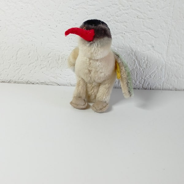 Steiff Pinguin, kleine Peggy stehend 12cm, Mohair, 1964Knopf und Fahne, Steifftier, Spielzeug mit Gebrauchsspuren