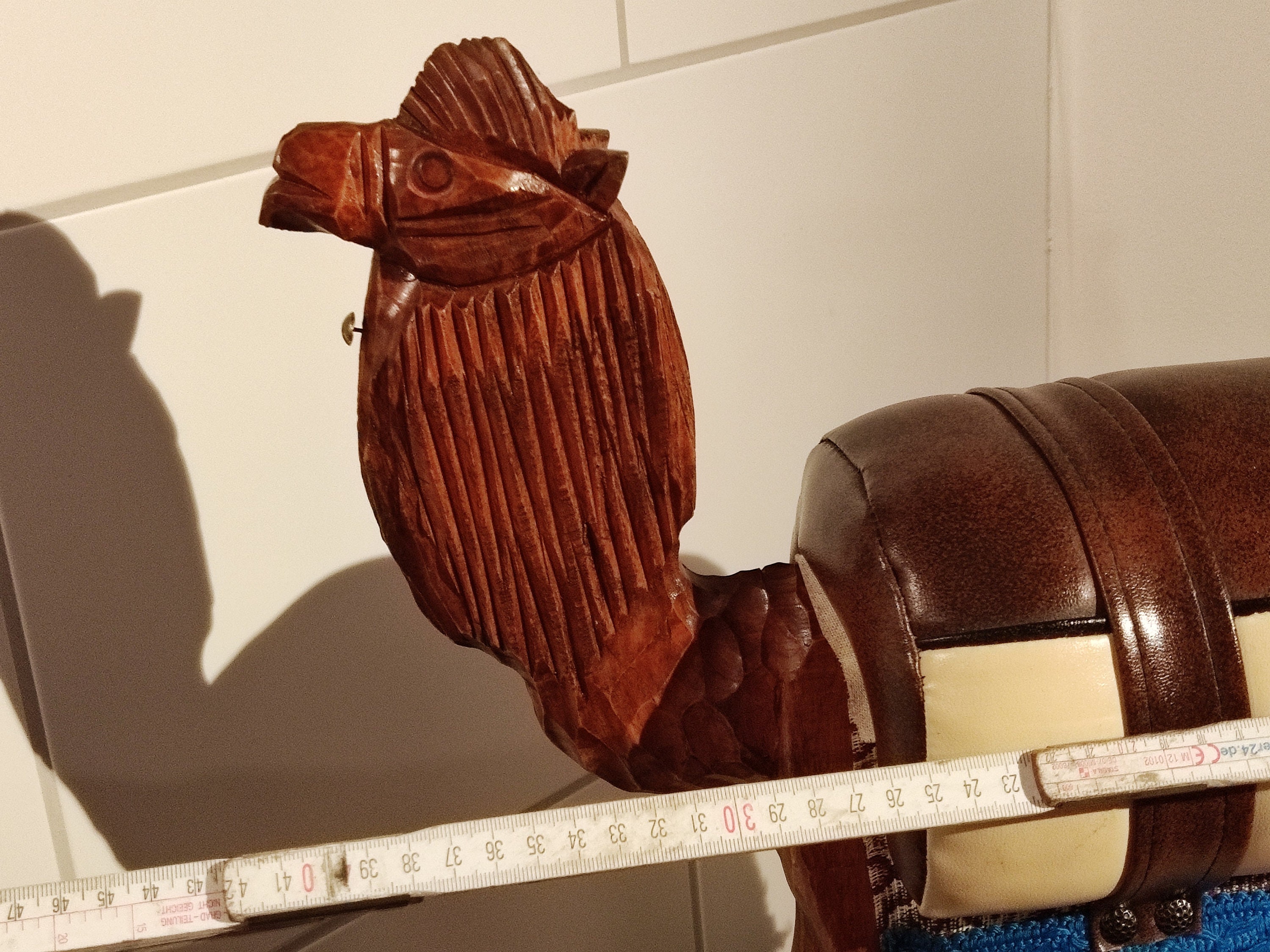 Hockerkamel Kamel aus Holz und Leder Lederkissen vintage 60/70 | Etsy
