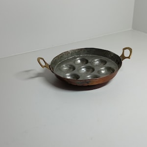 Poffertje form Dutch mini pancake Poffertjes pot made of copper, tin brass in original condition see description