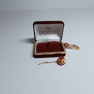 Set Schmuck chinesisch Schiffssymbol Klip und Stecker