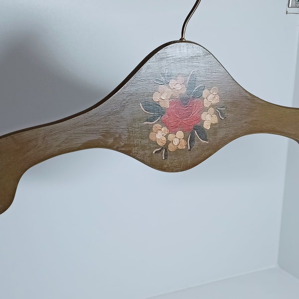 Kleiderbügel Bügel Landhausstil Bauernmalerei Wäschebügel aus Holz und Metall 45 cm