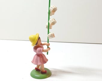 Erzgebirge flower child lily of the valley, girl with pink dress and summer hat, Grünhainichen Blank made in Gernmany, handmade wooden art