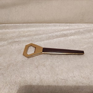 Beer opener vintage bottle opener brass plated with teak table accessories decoration or bar accessories bar tool bottle opener