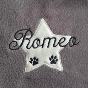 Dog cuddle pillow embroidered with name and a star hellgrau