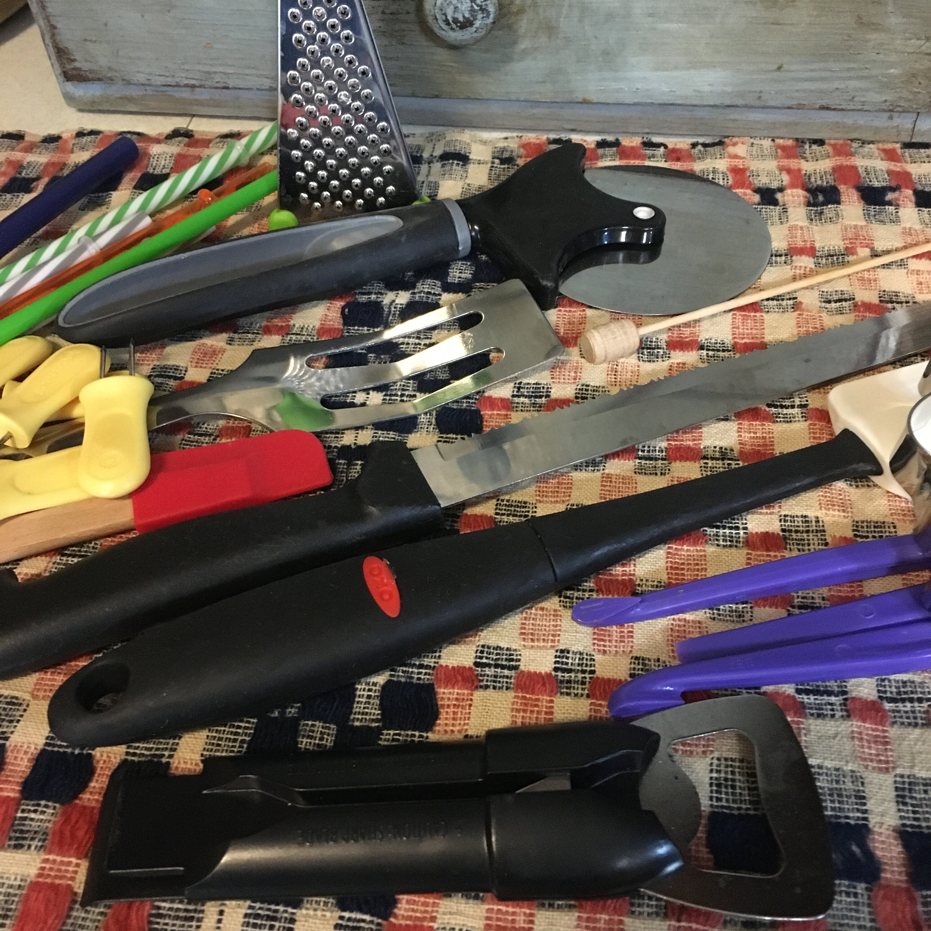 Assortment Of Misc. Kitchen Utensils 27 Pieces