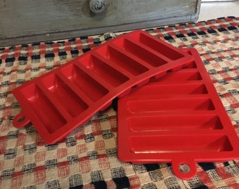 Ice Cube Trays For Bottle Drinks.