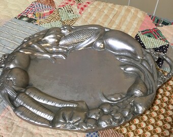 Oval Pewter Platter With Handles