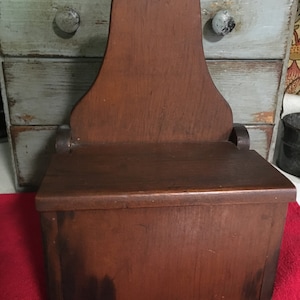 Primitive Salt Box