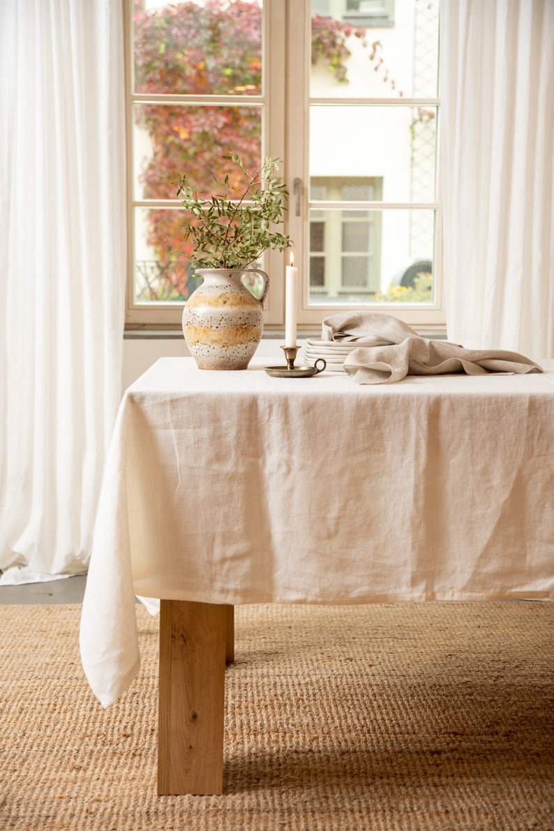 Dining tablecloth