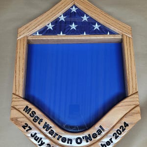 Caja de sombras artesanal de sargento mayor de la Fuerza Aérea - Caja de sombras militar - Caja de sombras estilo Chevron de jubilación
