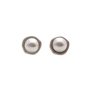 Stikle Stud Earrings