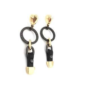 Stikle Stud Earrings