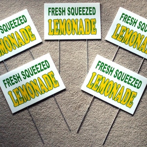 5 Fresh Squeezed LEMONADE Coroplast SIGNS 8&quot; X 12&quot; Concession Stand w/stakes  Free Shipping!