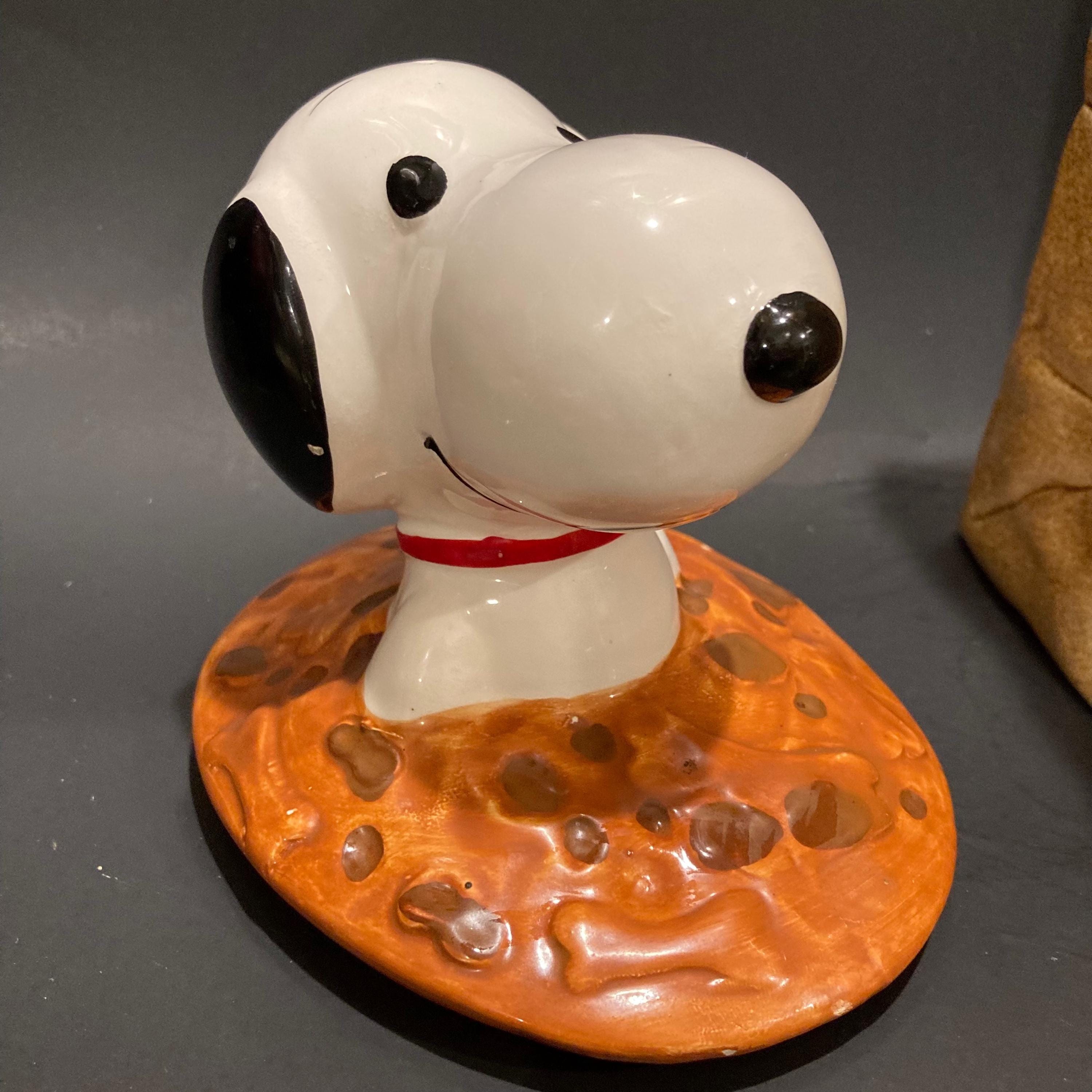 Vintage Peanuts SNOOPY Ceramic Snack Cookie Jar Brown Bag Pet