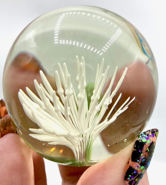 Vintage Blown Art Glass Flower Paperweight White Dahlia Chrysanthemum Round 2X2 Orb