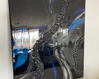 Oeuvre d'art en résine noire – Flowing Blues & Stones | 41 x 51 cm sur toile