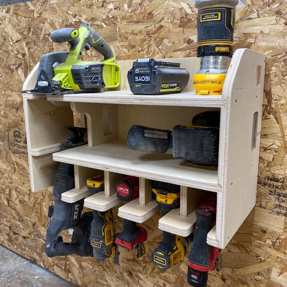 Can a Cordless Reciprocating Saw Sculpt Intricate Metalwork?