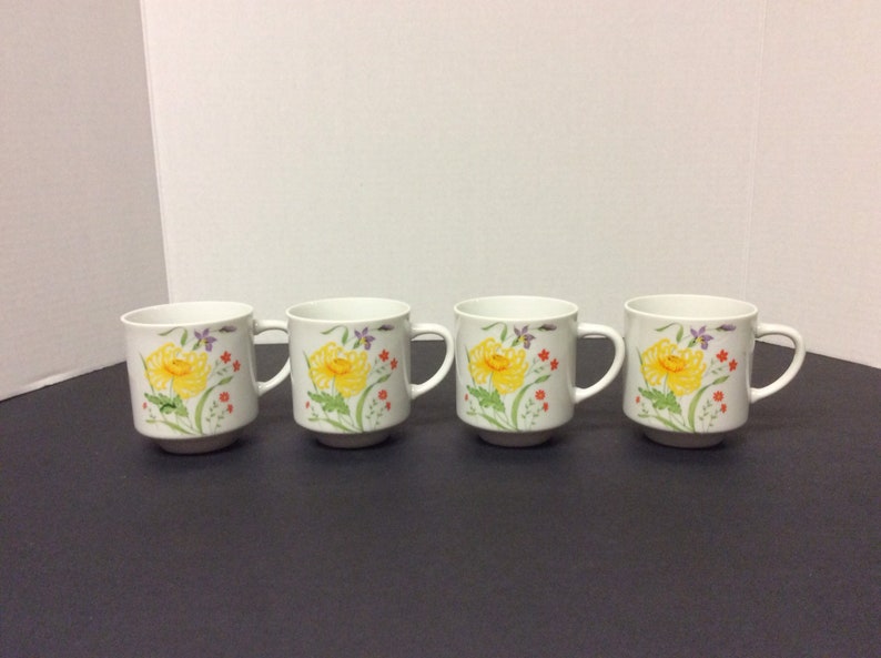Vintage Hand Painted Small China TeaCoffee Cups