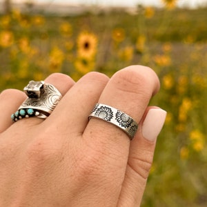 Sunflowers Stacker Ring - Country & Western Style