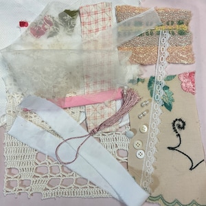 Slow Stitch Kit Chantilly Lace Dusty Rose Beige en Groen Projectwerk Kant Bloemen Kussen Poppen maken Journaling