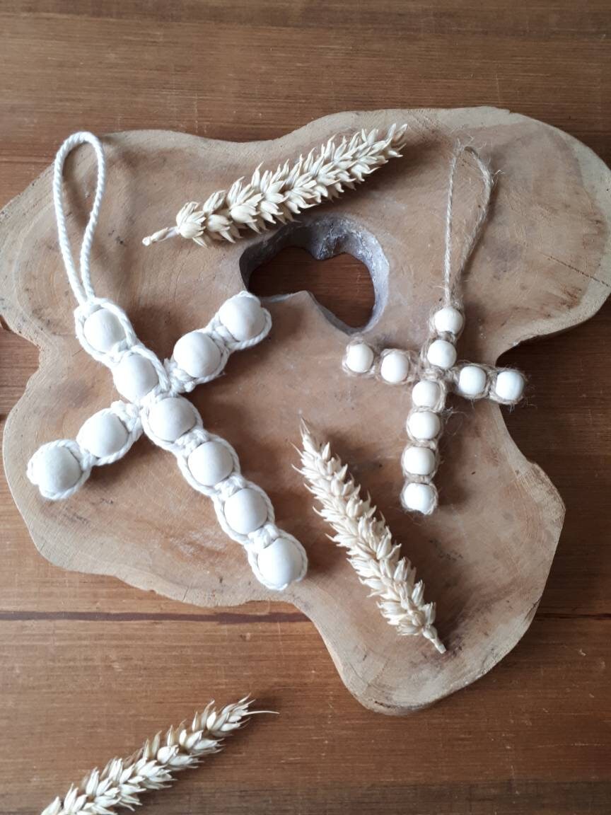 Croix en Macramé