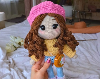 Isabelle gehaakt poppatroon, Engels gehaakt amigurumipatroon, haakinstructie