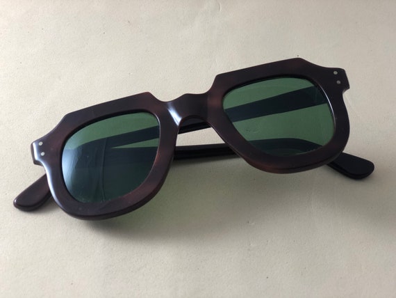 Gargoille 1950s French vintage eyewear