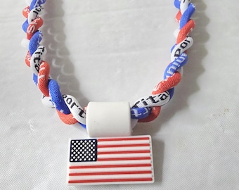 Collier De Sport BASEBALL Titane TORNADO 20 - Tressé Rouge/gris/blanc - Neuf