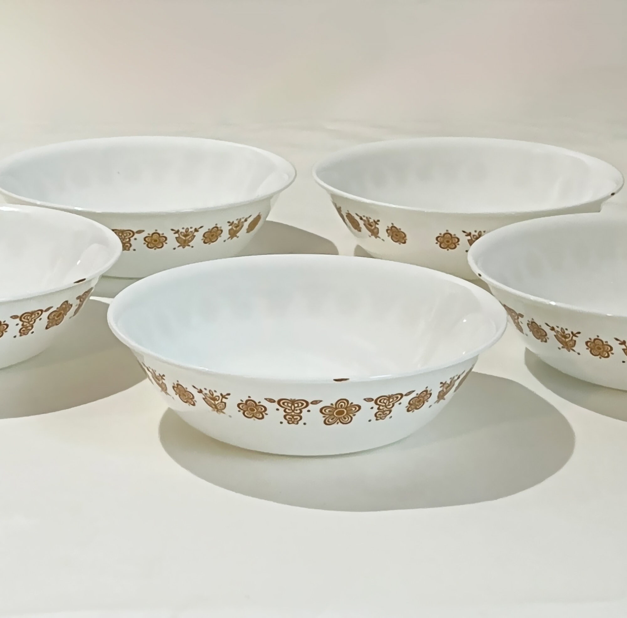 Corelle Butterfly Gold 8 Round Vegetable Bowl by Corning. White and