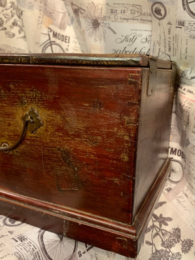 Estate Antique Asian Chinese/japanese Geisha Make up Rosewood