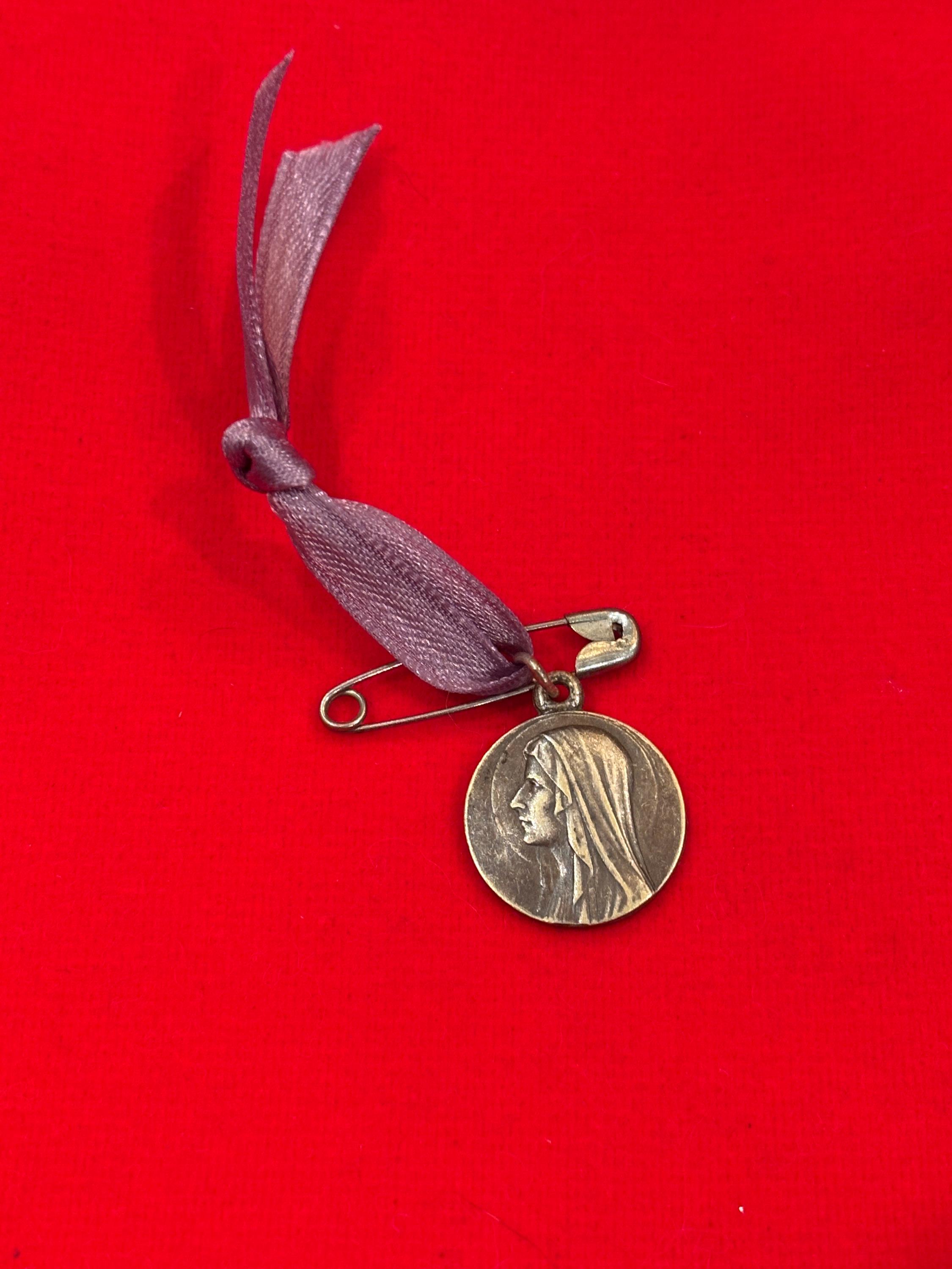 Vintage Our Lady of Lourdes Medal: Mid Century Catholic Charm - Etsy