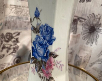 Vintage Arnart 5th Ave Hand Painted Large Table Vanity Cigarette Lighter