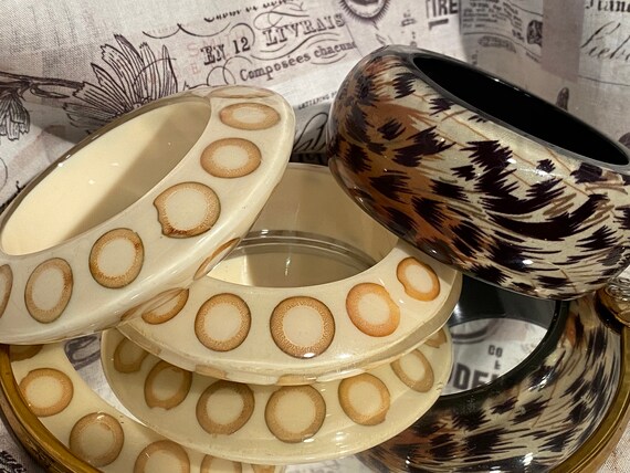 Vintage Chunky Resin Bracelet Lot Fur Pattern and… - image 3